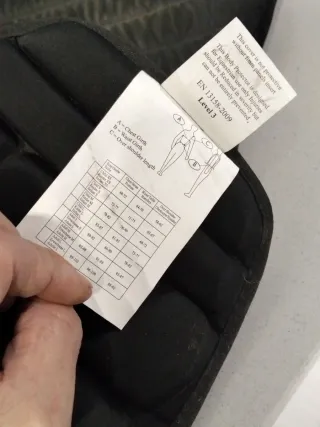 Chaleco de equitación acolchado