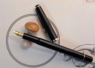 Pluma Reform marcada como BC