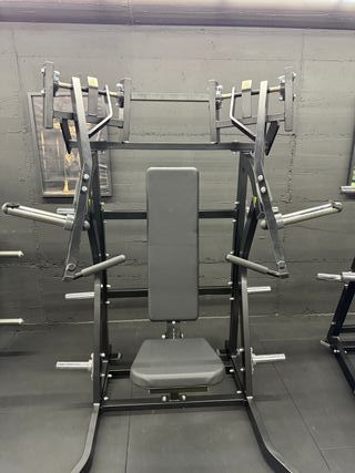 Máquina Press Pecho Sentado (tipo Hammer Strength)