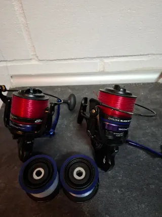 2 Carretes Cinnetic Cyclone Black 7000 HSG