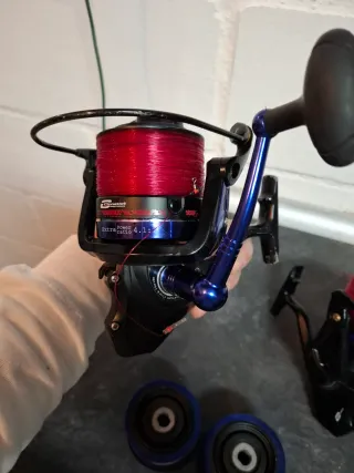 2 Carretes Cinnetic Cyclone Black 7000 HSG