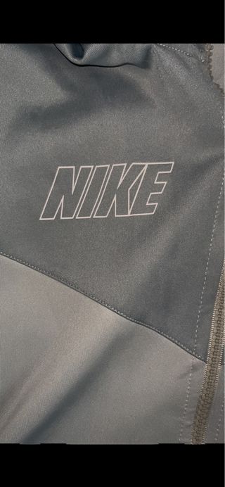 Sudadera Nike Gris y Blanca