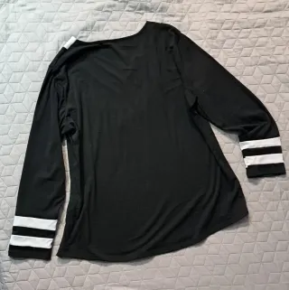 Blusa negra manga larga rayas blancas XXL