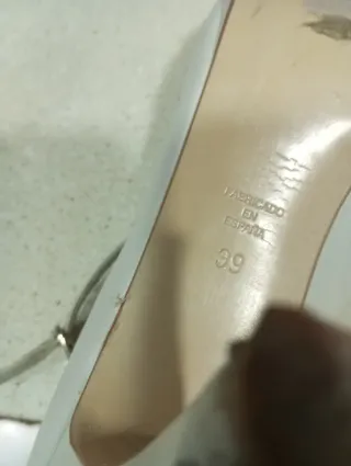 Zapatos tacón blanco roto peep toe