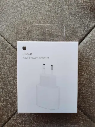 Adattatore Spina iPhone USB C 20W (2x20€)