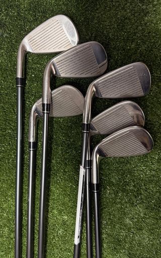 Hierros TaylorMade M2 2019, Grafito Regular.