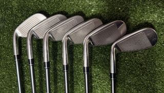 Hierros TaylorMade M2 2019, Grafito Regular.