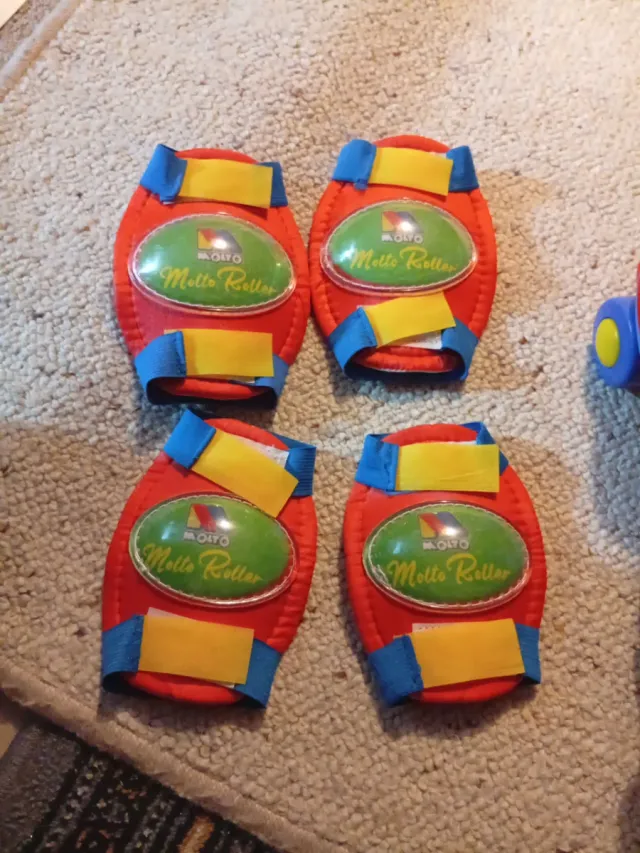 Patines y protecciones infantiles