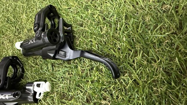 Set di leve freno Shimano XT 8200