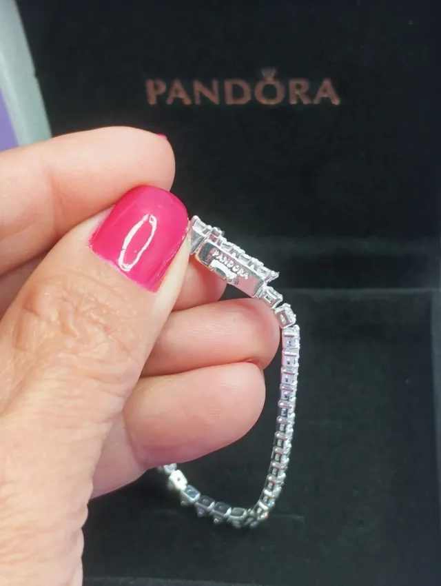 Pulsera Pandora Plata con Circonitas