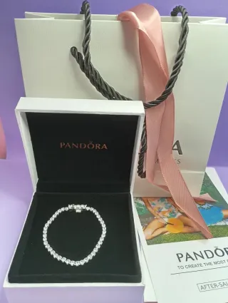 Pulsera Pandora Plata con Circonitas