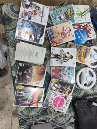 Consola Nintendo Wii + Juegos y Accesorios