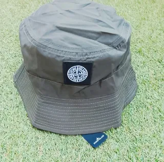 Oferta Gorro pescador Stone Island verde oliva