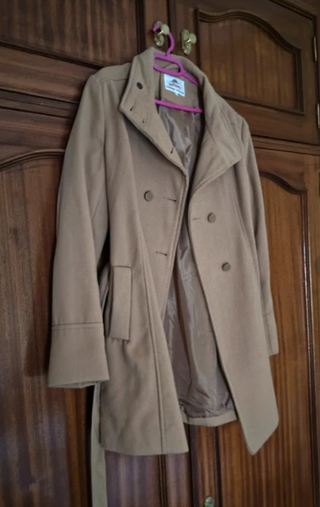 Abrigo Lefties Beige