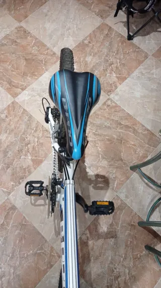 Bicicleta B-PRO M24 Aluminio