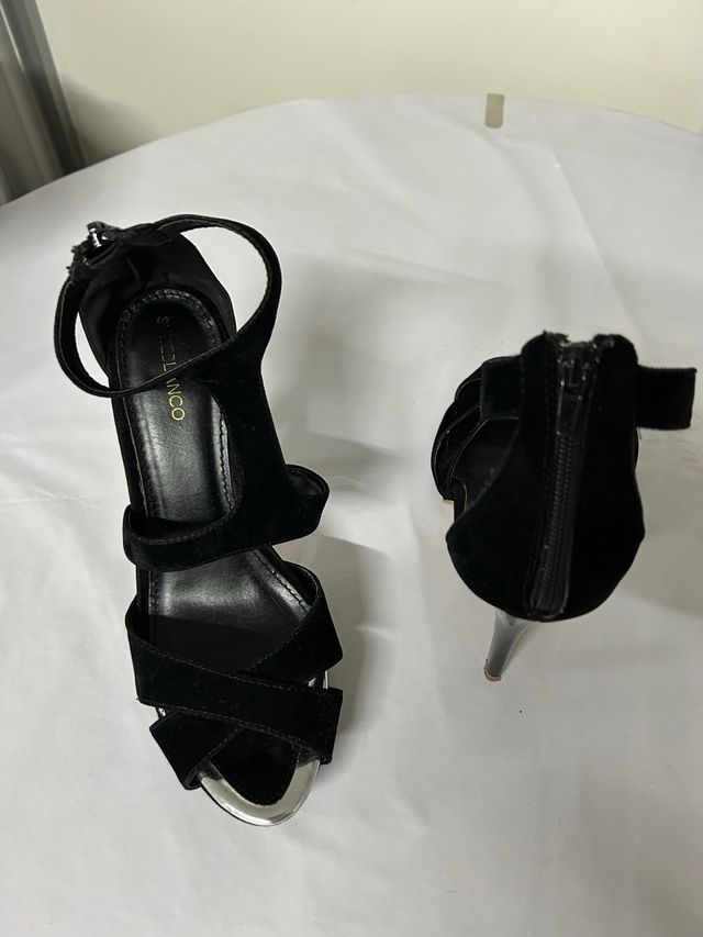 Zapatos tacón negros Suiteblanco Talla 40