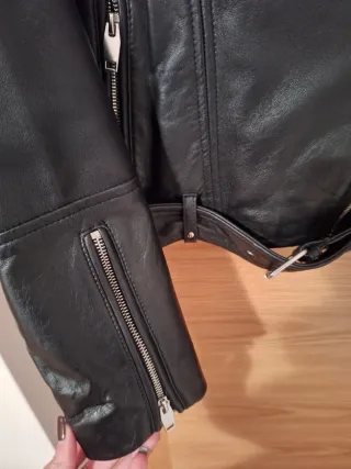 Cazadora 100% piel ovina zara