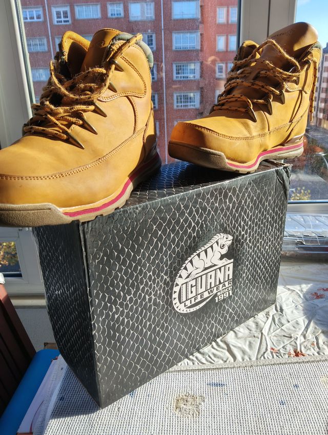 Botas de Piel Iguana Talla 42
