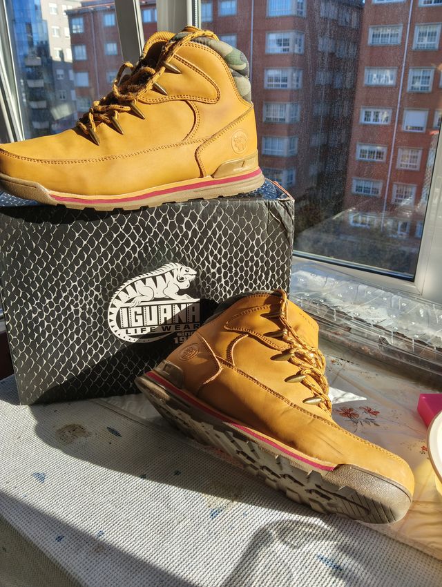 Botas de Piel Iguana Talla 42