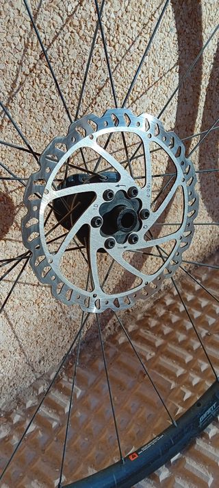 Ruedas de Bicicleta con Frenos de Disco