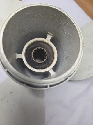 Hélice fueraborda aluminio