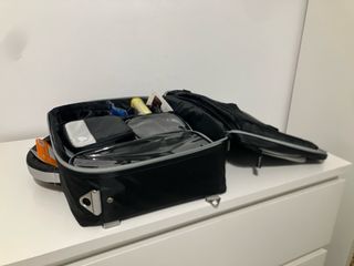 Maletín Médico Elite Bags Negro/Gris