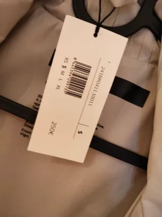 Chubasquero Bimba y Lola Beige/gris Talla S nuevo