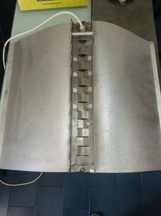 Reflector, arrancador Lumatek 600W y bombilla