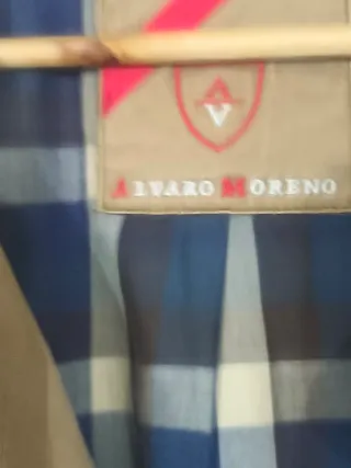 3 Chaquetas Alvaro Moreno Azul, Marrón y Roja