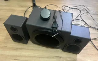 Altavoces Logitech Z333 Multimedia 2.1 80 W