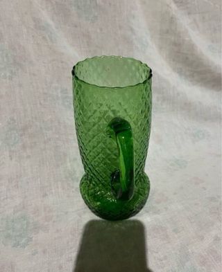 Jarra de cristal verde