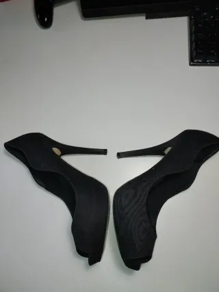 Tacones Bershka Vintage Negros Ante Talla 38