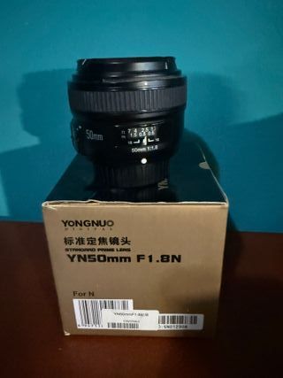 Nikon D5300 Cámara Digital + Lentes Tamron y Yongn