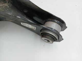 BRAZO SUSPENSION INFERIOR TRASERO DERECHO BMW SERIE 1 LIM. ( (5)