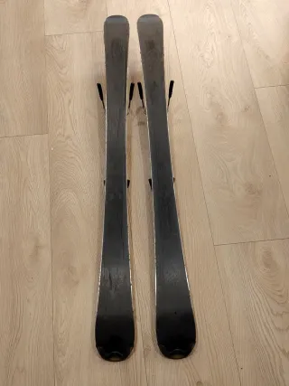 Esquís 115cm niño entre 6-10 años Bastones gratis!