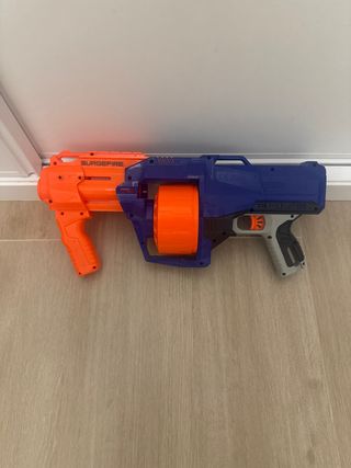 Pistola Nerf Surgefire Azul y Naranja