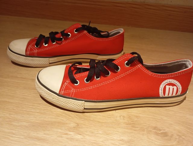 Zapatillas Mustang Rojas Talla 41