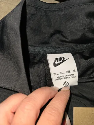 Conjunto deportivo Nike hombre negro