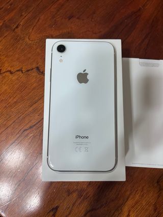 iPhone XR Apple