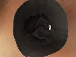 Gorro Prada ( Imitación)