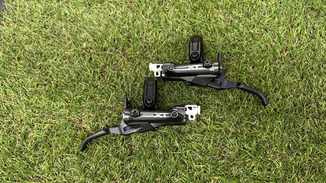 Freni Shimano XT M8200 a 4 pistoni nuovi