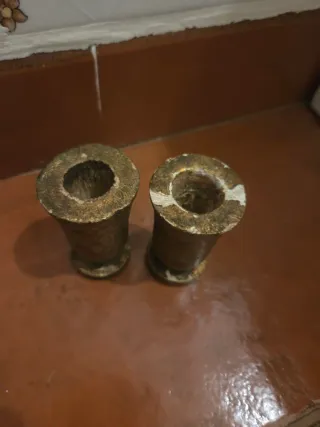 2 Apliques de Madeira Dourados