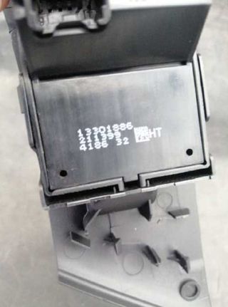 Mando elevalunas opel 13301886 astra j lim. 238726