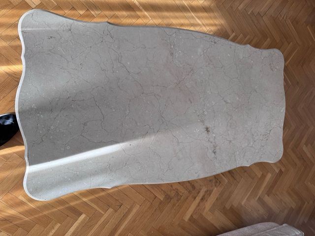 Mesa vintage de centro de mármol