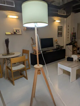 Lámpara de pie LAUTERS Ikea