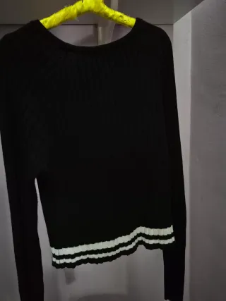 Jersey Negro Canalé Mujer