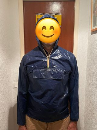 Chubasquero Azul  Talla L  muy retro