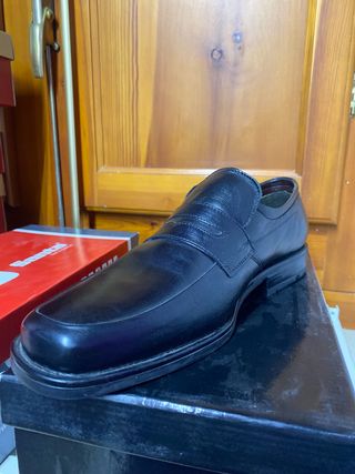 Mocasín de hombre negro talla 44