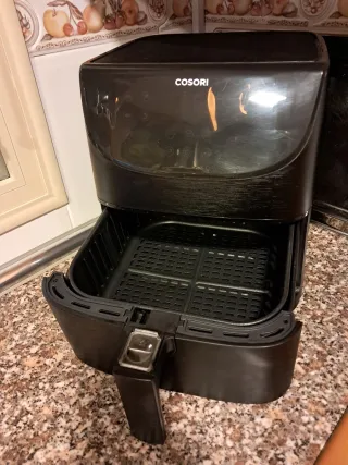 Freidora de aire de 5,5 litros Marca Cosori