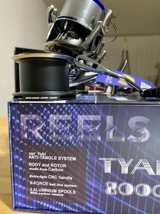 2 Carretes surfcasting Yuki Tyan 8000